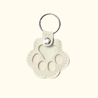 猫の肉球チャーム