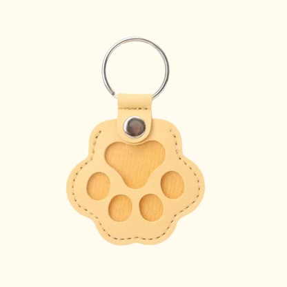 猫の肉球チャーム